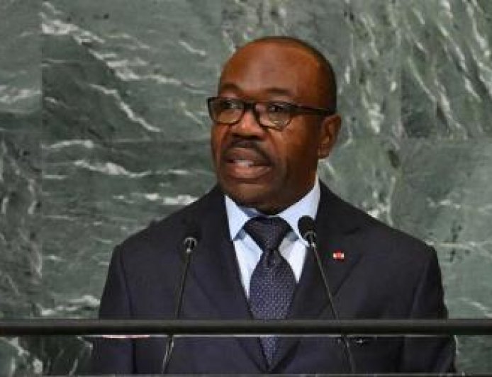 Concertation politique au Gabon: Ali Bongo annonce de futurs mandats limités à 5 ans