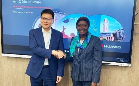 Mobile Word Congress (MWC) 2023 : la ministre Mariatou Koné met l’accent sur la nécessité d’accentuer la digitalisation du système éducatif