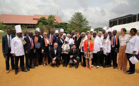 Formation Professionnelle : 32 formateurs reçoivent leurs attestations de fin de formation après un renforcement de capacités à Ferrandi-Paris