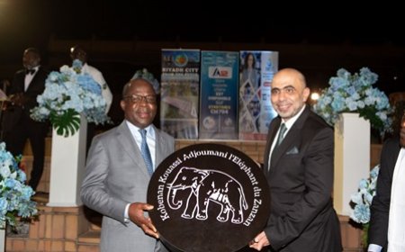 3ème édition de First Awards de L’AIPMC : Plus d’une trentaine d’icônes de la culture, de la télévision et de la radio distingués