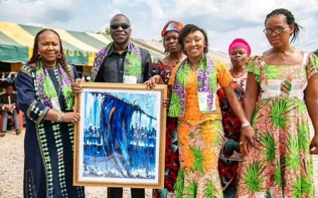 Diabo/ journée internationale de la femme : Le ministre Amadou Koné invite les femmes à l'alphabétisation pour une meilleure utilisation du numérique.