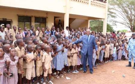 Santé infantile : A l’initiative du Maire Gnrangbé Jean 9500 enfants vaccinés contre le tétanos et la méningite à Yamoussoukro.