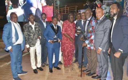 3ème édition First Awards: Abbé Lemanois ressuscite les grandes gloires de la scène