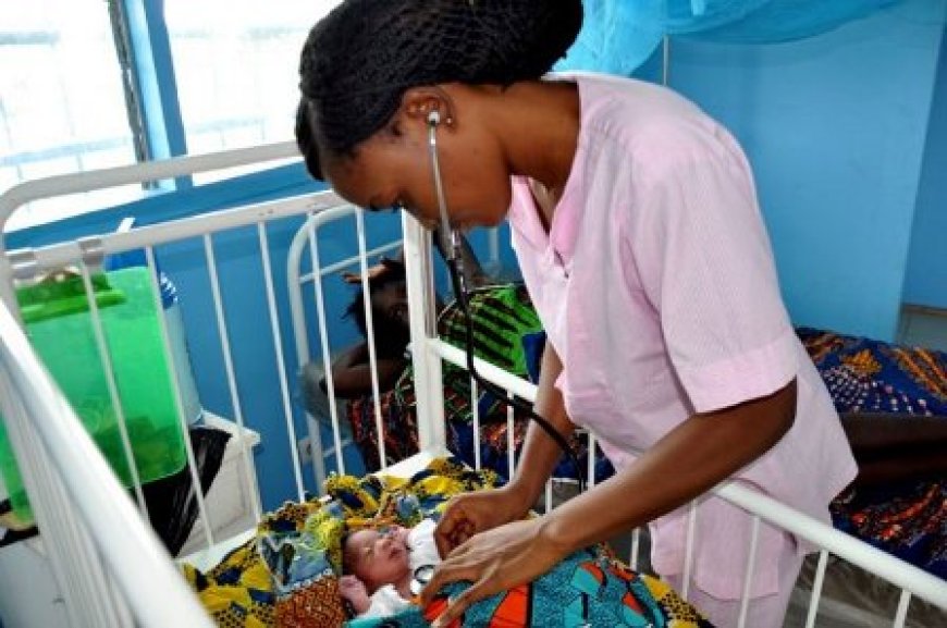 Lutte contre la mortalité maternelle et infantile : le gouvernement ivoirien a fait d’importants progrès en 10 ans