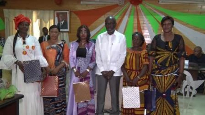 Yamoussoukro / Journée Internationale des Droits de la Femme : Le District habille 850 femmes aux couleurs de l’évènement