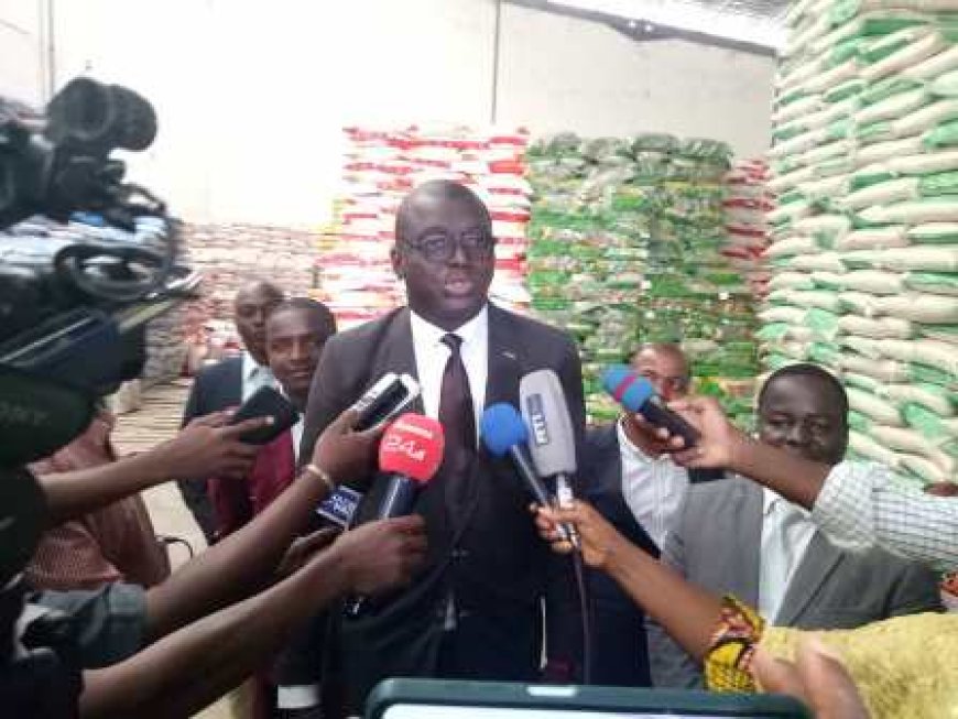 Bouaké: Le directeur régional du commerce invite les commerçants au respect des prix des articles.
