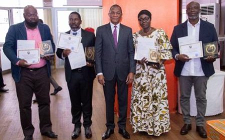 Prix national de l’excellence 2022 du Logement et de l’Urbanisme : Bruno Koné invite les lauréats à être des ambassadeurs