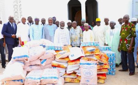 Ramadan 2023 : Le Président du Sénat, Jeannot Ahoussou-Kouadio aux côtés des musulmans de Yamoussoukro.