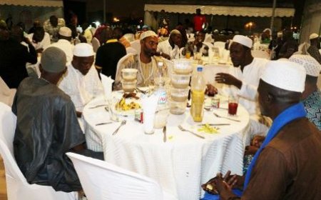 Koumassi / rupture collective du jeûne : Le Maire Cissé Bacongo prône le vivre ensemble