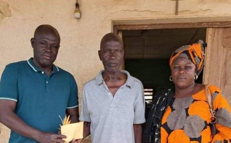 Le ministre d’Etat Adjoumani soutient une ancienne gloire du football ivoirien en difficulté