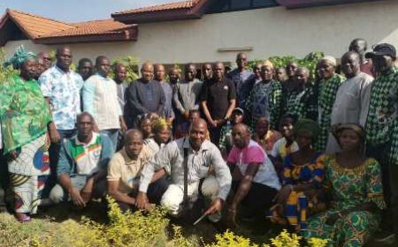 LATAHA- développement   : Le Conseiller Spécial du 1er Ministre, Dr Siélé Silué et le nouveau Sous-Préfet en parfaite communion