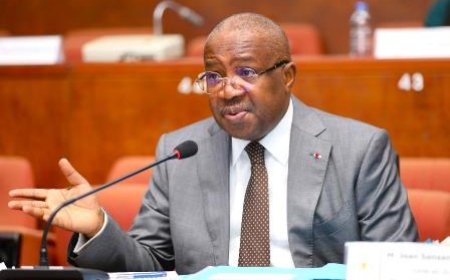Face à la CAGITC du sénat : Le ministre Sansan Kambilé fait adopter 03 projets de loi dont celui des majeurs protégés.