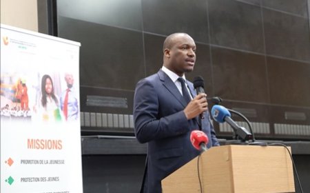 Phase additionnelle du PEJEDEC 2 : Le ministre Touré Mamadou rencontre les collectivités territoriales autour de la mise en œuvre des conventions de Maîtrise d'Ouvrage Déléguée pour l'insertion des jeunes