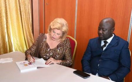 Salon international du livre d’Abidjan : L’ouvrage du journaliste Philippe Kouhon présenté au public