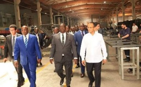 Construction de l’Immeuble "le Paysan" :  le ministre Kobenan Kouassi Adjoumani exhorte l’entreprise JET Contractors à démarrer effectivement les travaux