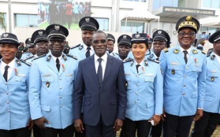 Célébration de l’excellence : le ministère de l’Intérieur et de la Sécurité célèbre 410 de ses agents