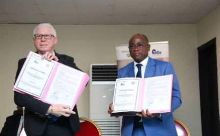 Programme « École de la Deuxième Chance » : 25 entreprises valident le stage en France de 130 jeunes apprentis ivoiriens