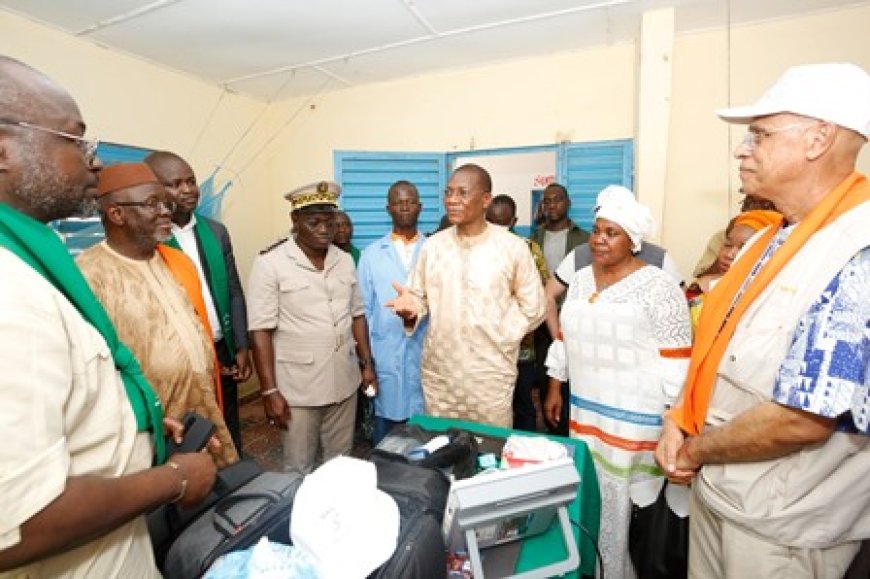 Boundiali-Niempurgué : le ministre Bruno Koné apporte son soutien à l’initiative des soins de santé et de gratuité de médicaments aux populations
