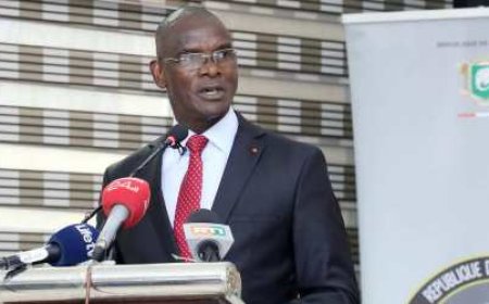 Journée internationale de destruction des armes légères : « plus de 23 000 armes collectées et détruites en Côte d’Ivoire », selon le ministre Vagondo Diomandé