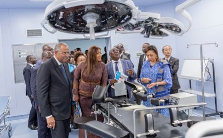 Le Premier Ministre Patrick Achi met en service le Pôle gynéco obstétrique et pédiatrique du CHU de Cocody et l'Institut de médecine nucléaire d'Abidjan