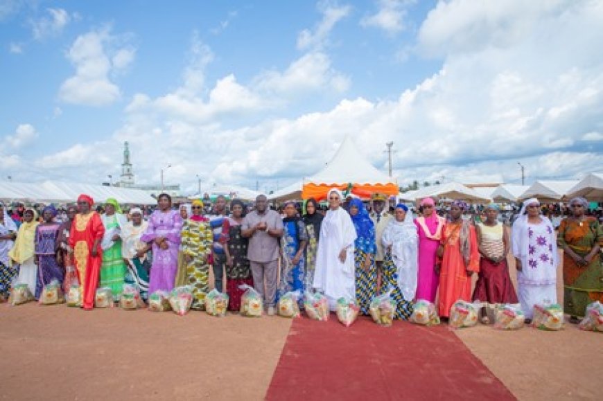 Célébration de la Journée Internationale de la Famille (JIFA 2023) : La Ministre Nassénéba fait des dons d’une valeur de 10 millions aux familles du Gontougo
