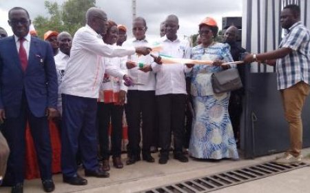 Boundiali : inauguration du siège régional RHDP, don de la ministre députée maire Koné Mariatou