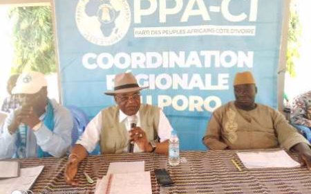 Elections locales Korhogo : PPA CI    les candidats  en conclave ave les conseillers municipaux et régionaux