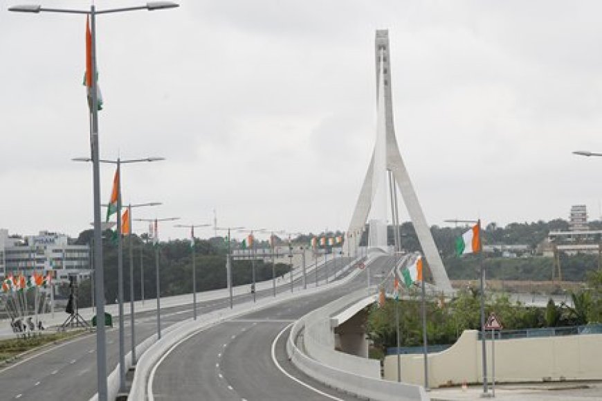 Infrastructures routières : le Président Alassane Ouattara met officiellement en service le 5ème Pont baptisé Pont Alassane Ouattara long de 630 m