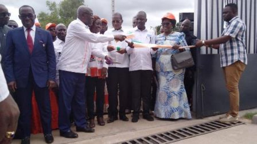 Boundiali : inauguration du siège régional RHDP, don de la ministre députée maire Koné Mariatou
