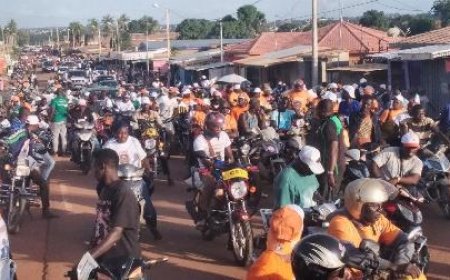 Elections couplées : tour d’honneur et meeting de clôture  des candidats RHDP du poro