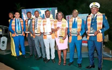 Célébration du mérite : Dégboué Yao Euloge reçoit le Grand Prix Africain du Manager Citoyen