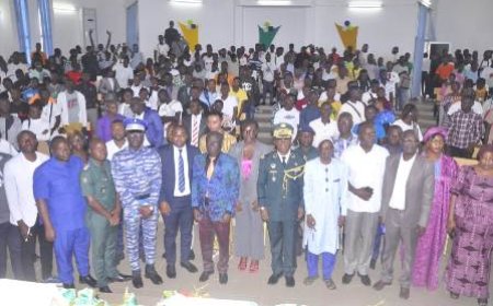 Gbêkè/La sensibilisation sur la menace terroriste en Afrique de l’Ouest au cœur d’une conférence publique à Bouaké