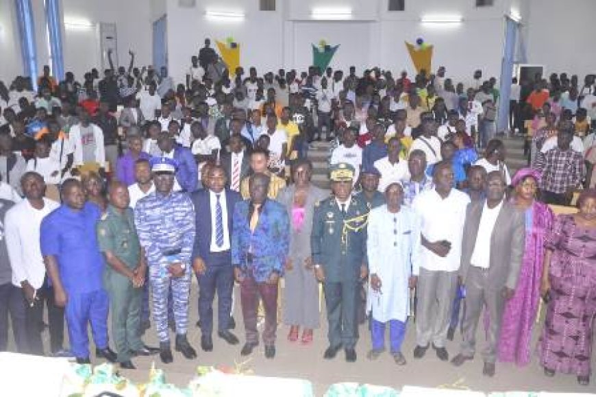 Gbêkè/La sensibilisation sur la menace terroriste en Afrique de l’Ouest au cœur d’une conférence publique à Bouaké