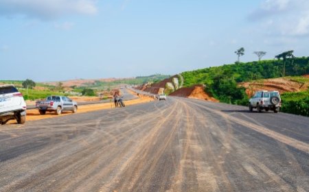 Visite de chantier de la voie de contournement d'Abidjan : les voies d’accès au stade d’Ebimpé opérationnelles d’ici au 10 décembre 2023 (ministre Amedé Koffi Kouakou)