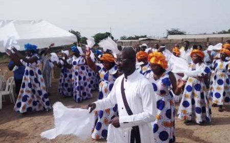 L’Église Papa Nouveau signe officiellement son retour à Bouaké 21 ans après la crise militaro-politique