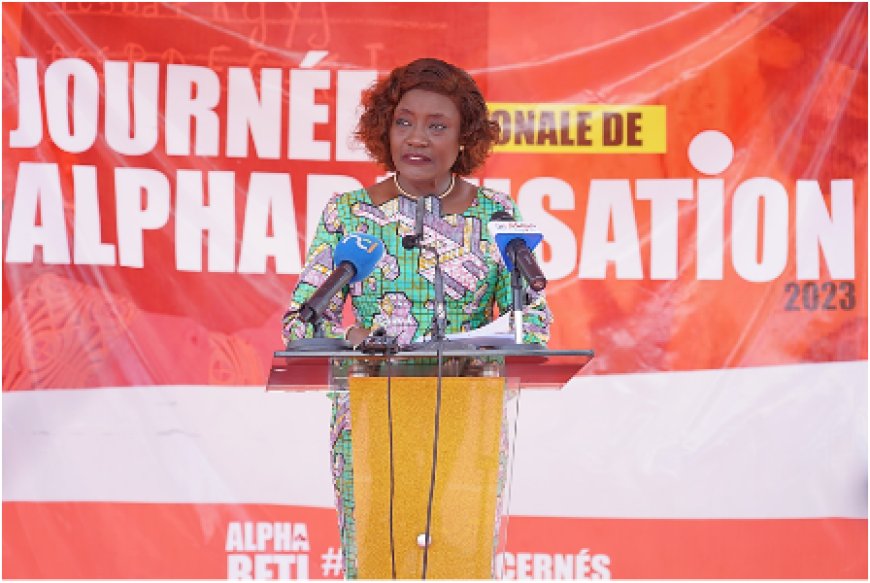Journée nationale de l’alphabétisation : la ministre Mariatou Koné appelle à la mutualisation des efforts pour réduire le taux d’analphabétisme estimé à 47%