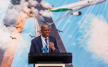 Lataha;  Noel 2023 2e édition Dr Siélé Silué Conseiller Spécial du Premier…