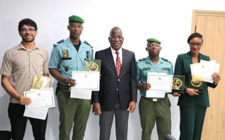 Prix National de l'Excellence 2023 : le ministre Jacques Assahoré Konan distingue les lauréats classés 2e et 3e dans le secteur environnement