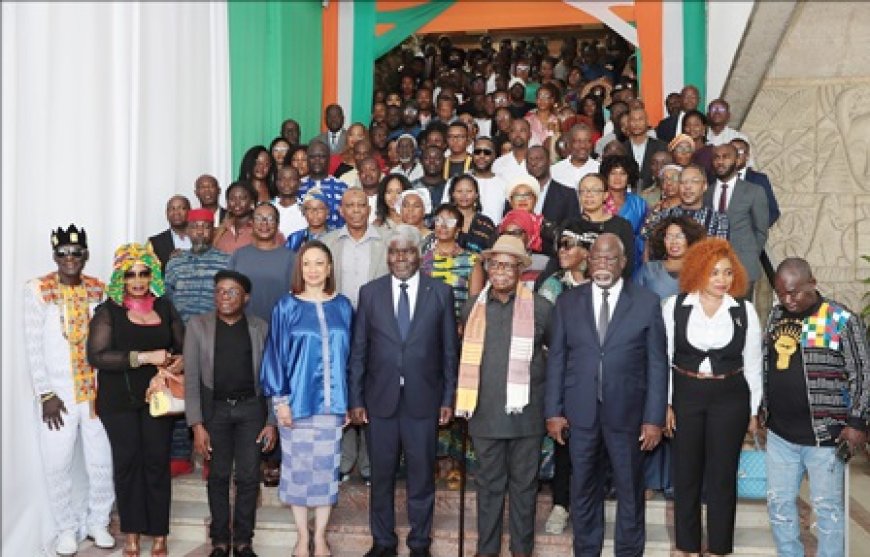 CAN 2023 : le Premier Ministre Beugré Mambé sollicite l’engagement des acteurs de la culture pour la réussite de l’évènement