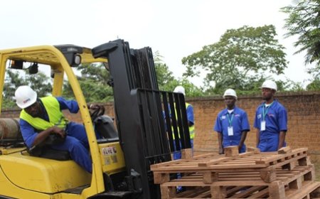 Programme de L’École de la Deuxième Chance : Le METFPA et l'Entreprise PORTEO BTP lancent un recrutement de 200 Chauffeurs et Conducteurs d’Engins.