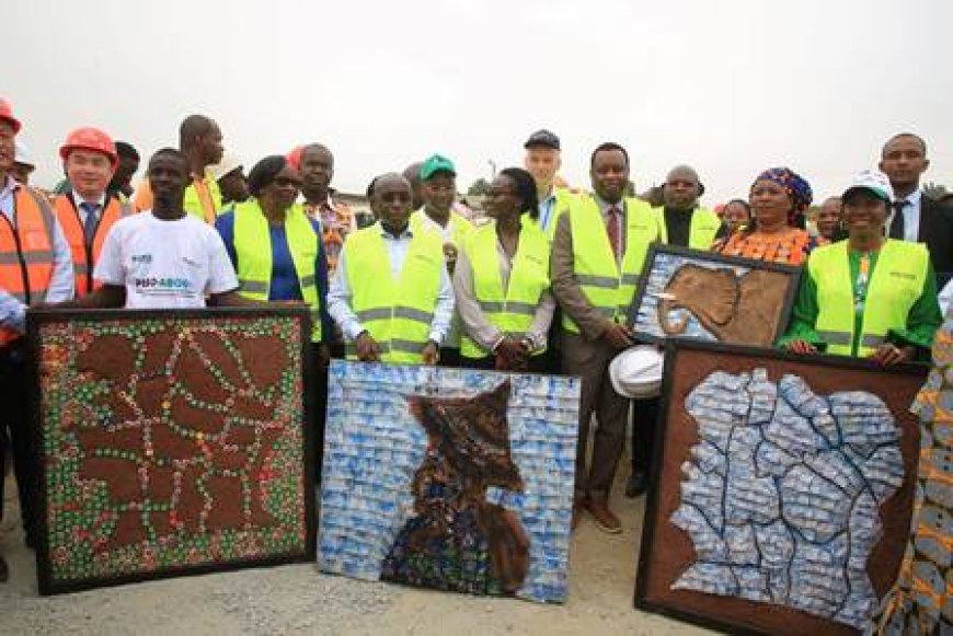 Assainissement : le ministre Bouaké Fofana et une délégation de la Banque mondiale visitent les ouvrages du PARU à Abobo Anonkoua Kouté et N’Dotré