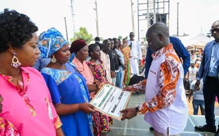Journée de la Solidarité et de la fraternité de Yopougon : Adama Bictogo promet le retour des maisons détruites
