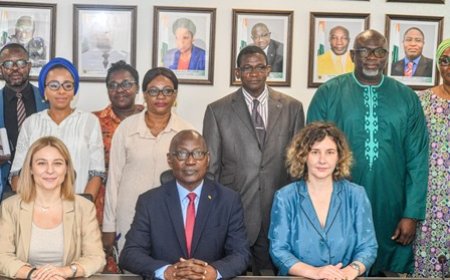 LE MINISTÈRE DÉLÉGUÉ AUX SPORTS ET DU CADRE DE VIE REÇOIT LA VICE PRÉSIDENTE DE LA FÉDÉRATION INTERNATIONALE DES JEUX D’ECHECS