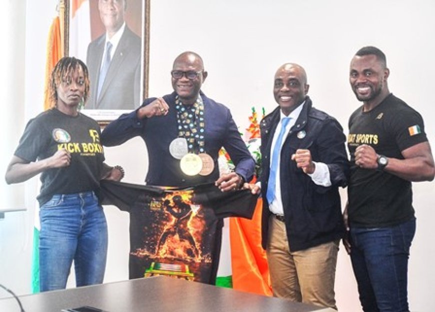 Championnat du monde de kick-boxing : le ministre délégué aux Sports, Adjé Silas Metch, félicite les trois Éléphants boxeurs médaillés