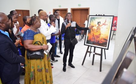 RIANA 2024 : Le ministère de la Culture engage les jeunes à se tourner vers l’intelligence artificielle pour mieux s’intégrer dans les arts visuels