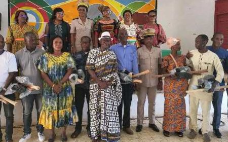 Une Caravane de Solidarité Soulage Plusieurs Couches de Personnes à Sinfra