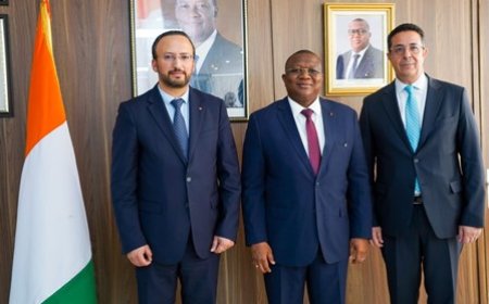 Coopération bilatérale : la Côte d’Ivoire et la Tunisie échangent leurs expériences dans les domaines de la communication et des technologies