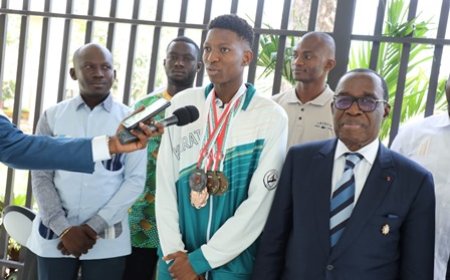 Sy Ibrahima Méïté, Champion du monde de Shotokan, au président Aka Aouélé : « Je veux rester au sommet du monde et viser les jeux olympiques de 2028 »