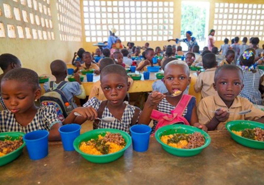 Cantine scolaire de l’EPP de Sikolo (Région du Tchologo) : 285 rationnaires planifiés soulagés grâce à l’appui du groupement agricole de la localité