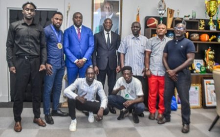 Championnat africain de muaythaï: l’ivoirien médaillé de bronze reçu en audience par le ministre Silas Metch